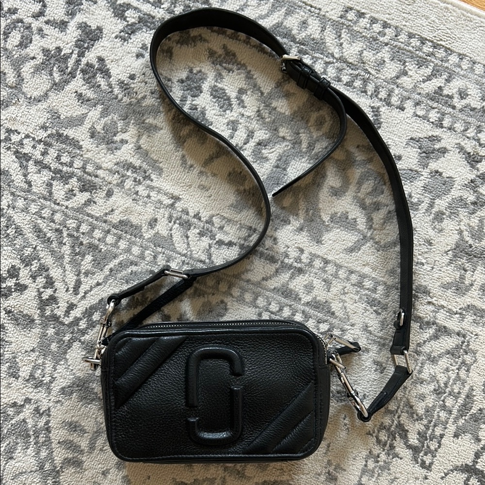 Marc Jacobs Black Leather Crossbody Bag
